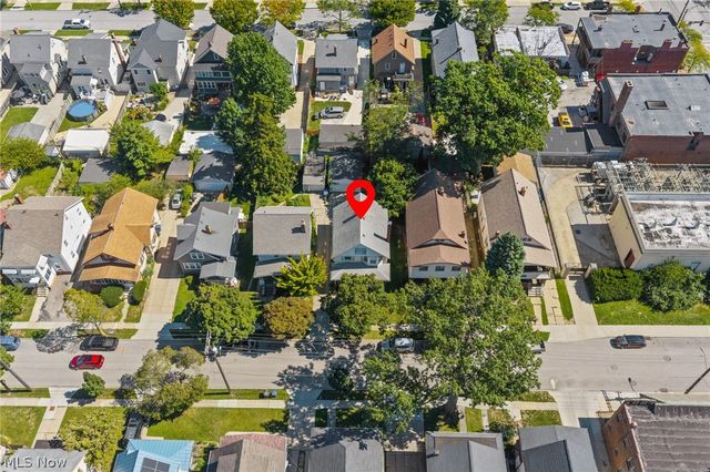 1655 Lauderdale Avenue, Lakewood, OH 44107