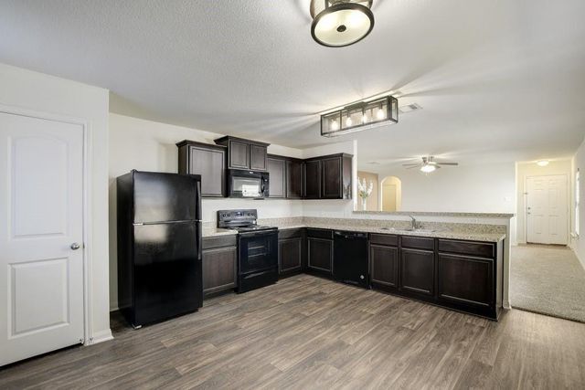 1444 Breanna LN, Kyle, TX 78640