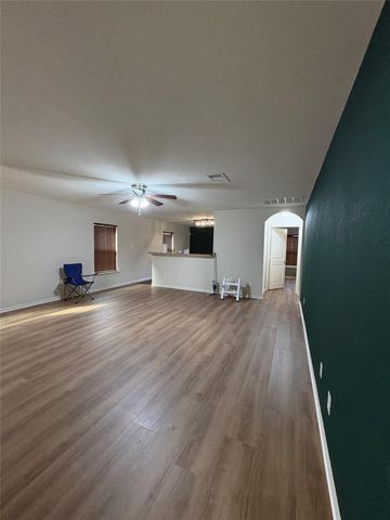 1444 Breanna LN, Kyle, TX 78640