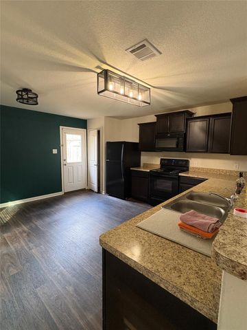 1444 Breanna LN, Kyle, TX 78640