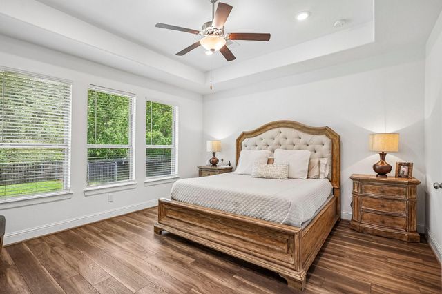 1700 Graystone Hills Drive, Conroe, TX 77304