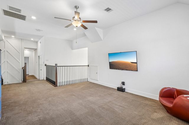 1700 Graystone Hills Drive, Conroe, TX 77304