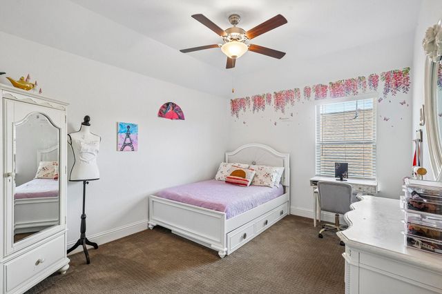 1700 Graystone Hills Drive, Conroe, TX 77304