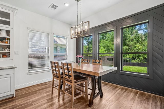 1700 Graystone Hills Drive, Conroe, TX 77304