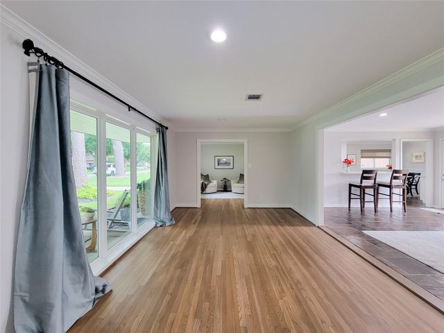 4326 Briarbend Drive, Houston, TX 77035