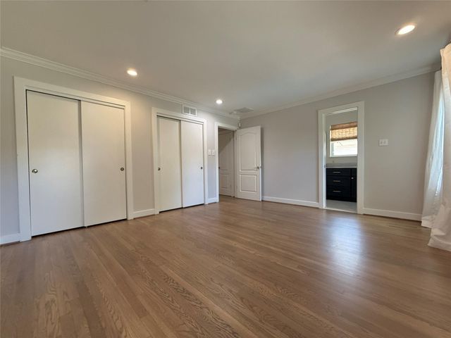 4326 Briarbend Drive, Houston, TX 77035