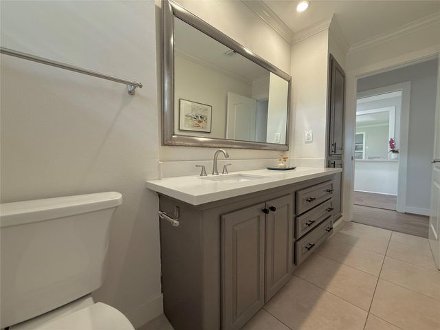 4326 Briarbend Drive, Houston, TX 77035
