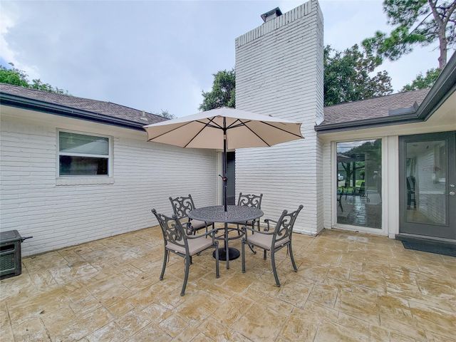 4326 Briarbend Drive, Houston, TX 77035