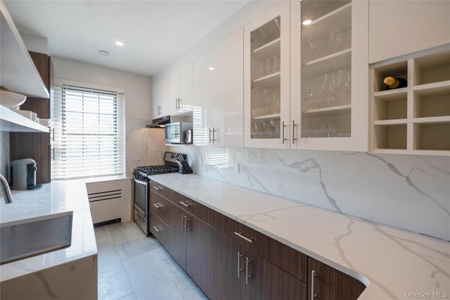 35 Parkview Avenue 6G, Bronxville, NY 10708