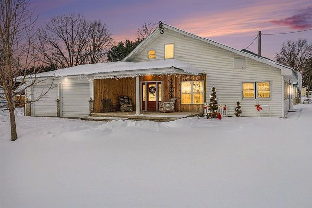 69346 S Kalamazoo Street, White Pigeon, MI 49099