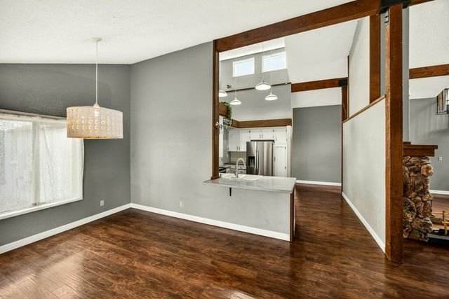 2409 Greenbrook Drive, Medford, OR 97504