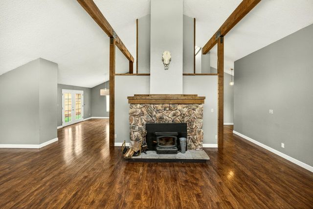 2409 Greenbrook Drive, Medford, OR 97504