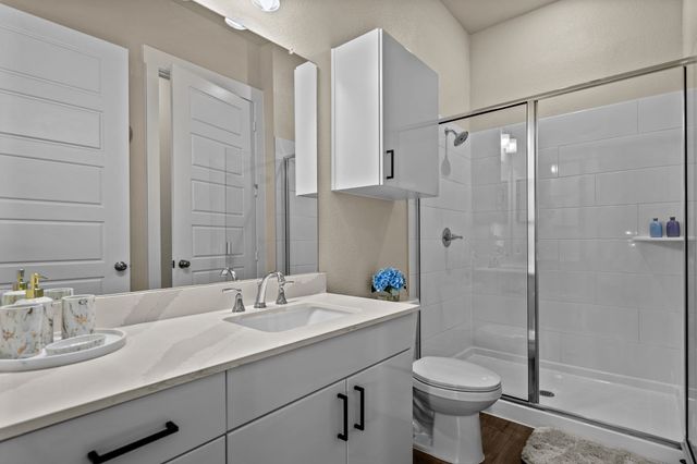 4770 N Luxe Lane 1200A, Denton, TX 76207