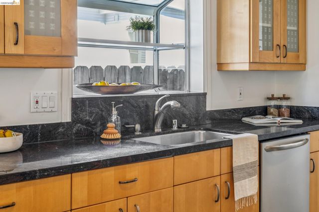 482 Lewis Ave, San Leandro, CA 94577