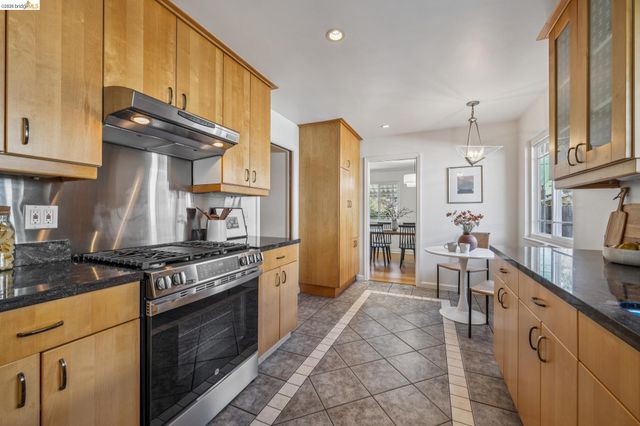 482 Lewis Ave, San Leandro, CA 94577