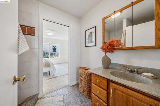 482 Lewis Ave, San Leandro, CA 94577