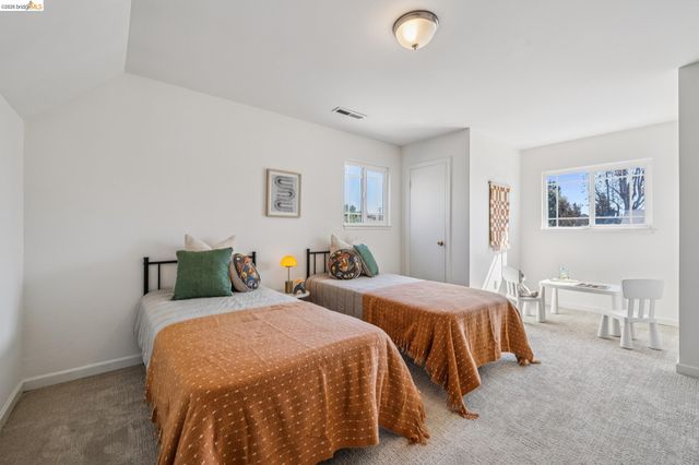 482 Lewis Ave, San Leandro, CA 94577