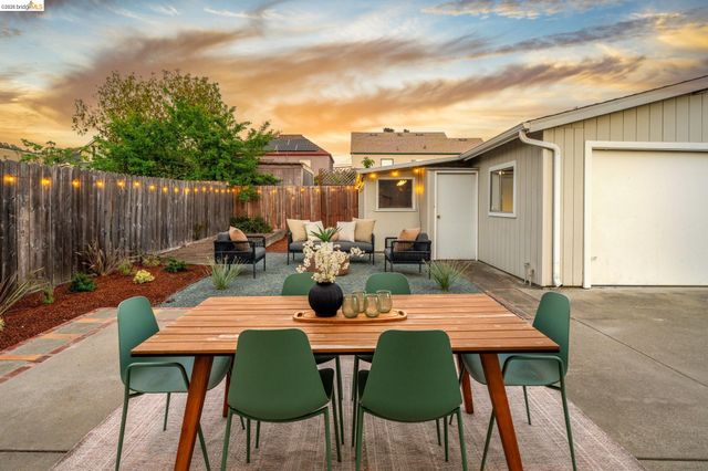 482 Lewis Ave, San Leandro, CA 94577