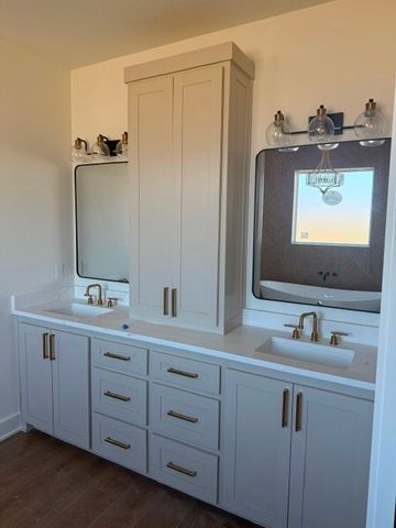 518 County road 2115, Canton, TX 75103