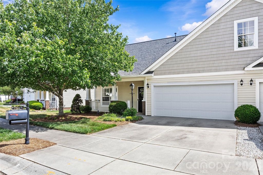 1263 Curry Way, Matthews, NC 28104