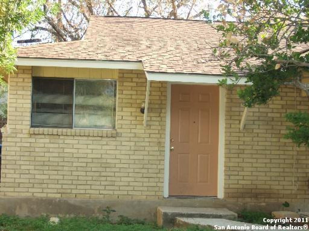 534 SOUTHTRAIL DR, San Antonio, TX 78216