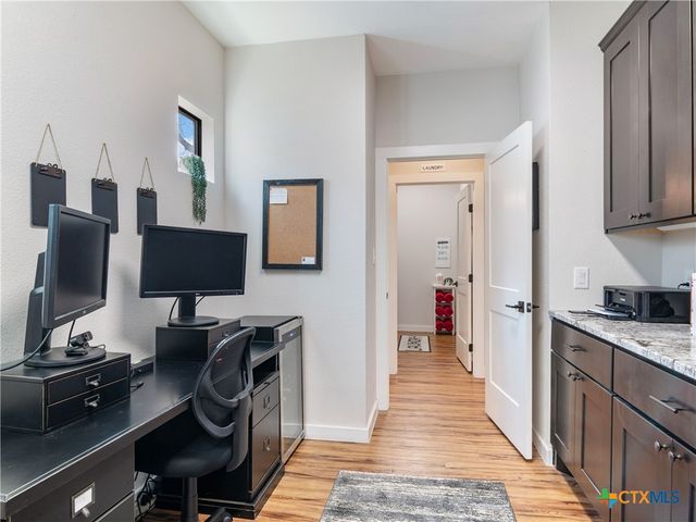 502 E Basel Street, New Braunfels, TX 78130