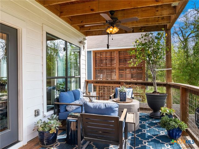 502 E Basel Street, New Braunfels, TX 78130