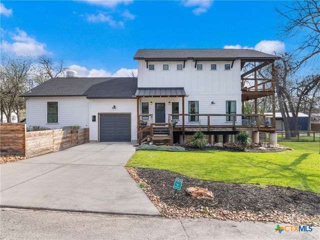 502 E Basel Street, New Braunfels, TX 78130