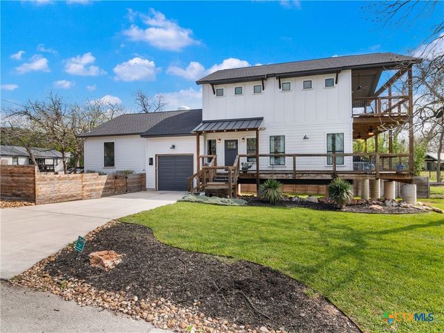 502 E Basel Street, New Braunfels, TX 78130