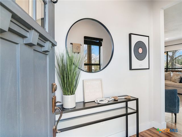 502 E Basel Street, New Braunfels, TX 78130