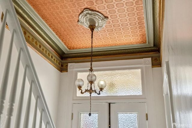 3846 Cesar Chavez Street, San Francisco, CA 94131