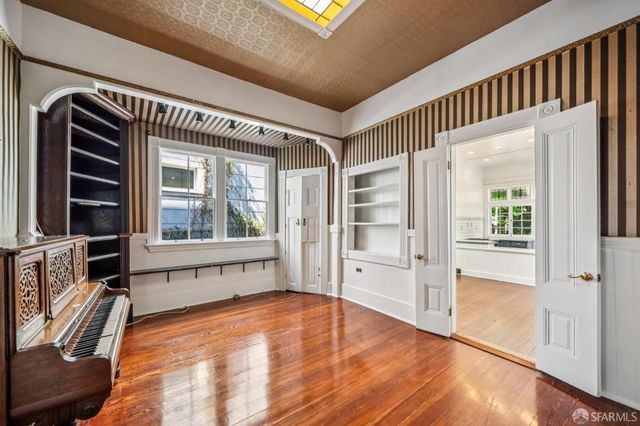 3846 Cesar Chavez Street, San Francisco, CA 94131