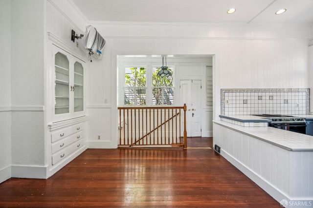 3846 Cesar Chavez Street, San Francisco, CA 94131