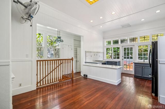 3846 Cesar Chavez Street, San Francisco, CA 94131