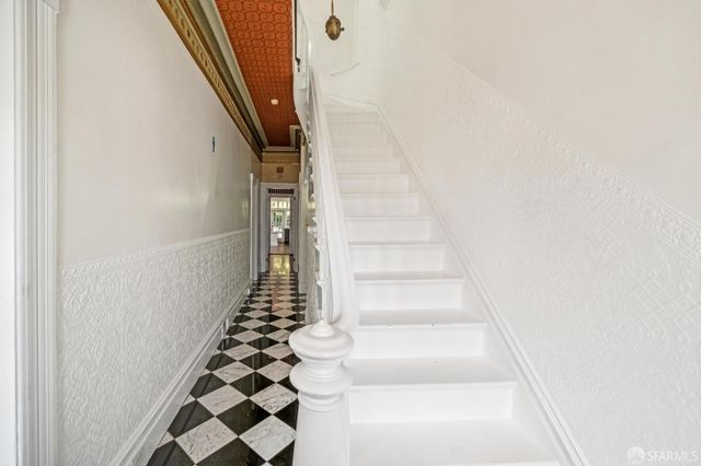 3846 Cesar Chavez Street, San Francisco, CA 94131