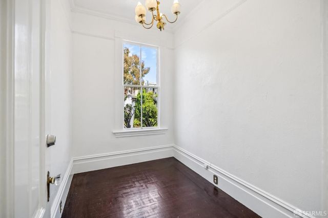 3846 Cesar Chavez Street, San Francisco, CA 94131