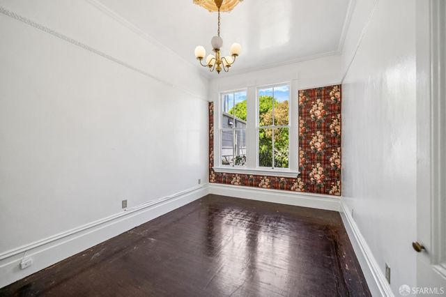 3846 Cesar Chavez Street, San Francisco, CA 94131