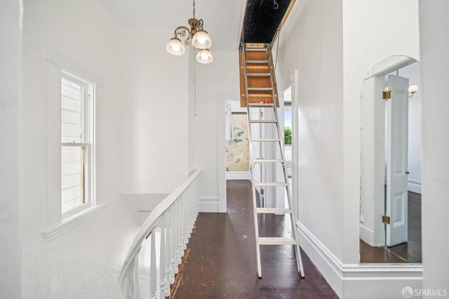 3846 Cesar Chavez Street, San Francisco, CA 94131