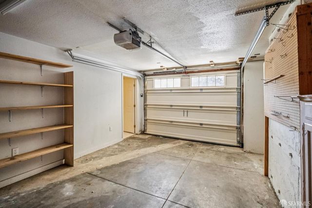 3846 Cesar Chavez Street, San Francisco, CA 94131