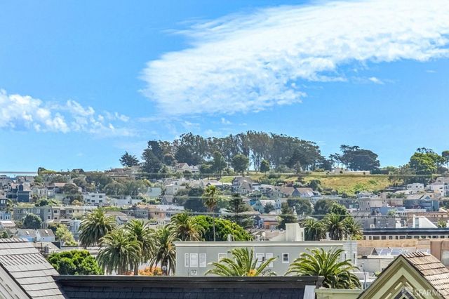 3846 Cesar Chavez Street, San Francisco, CA 94131