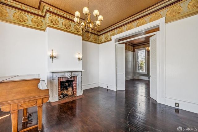 3846 Cesar Chavez Street, San Francisco, CA 94131