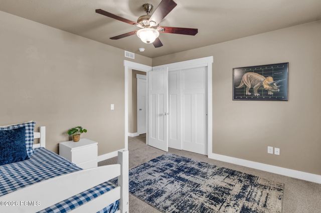 3827 W Coastal Dune Drive, South Jordan, UT 84009