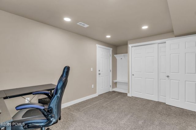 3827 W Coastal Dune Drive, South Jordan, UT 84009
