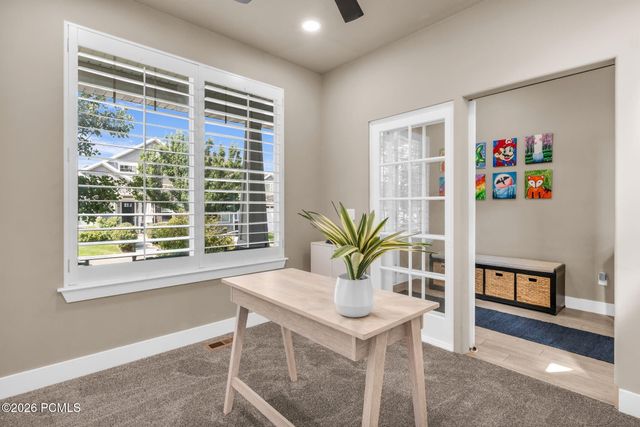 3827 W Coastal Dune Drive, South Jordan, UT 84009