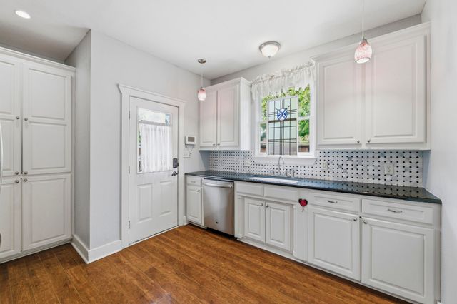 1331 6th Avenue, Fort Worth, TX 76104