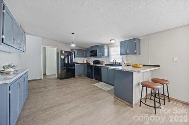 1024 Rogue Court, Kannapolis, NC 28081