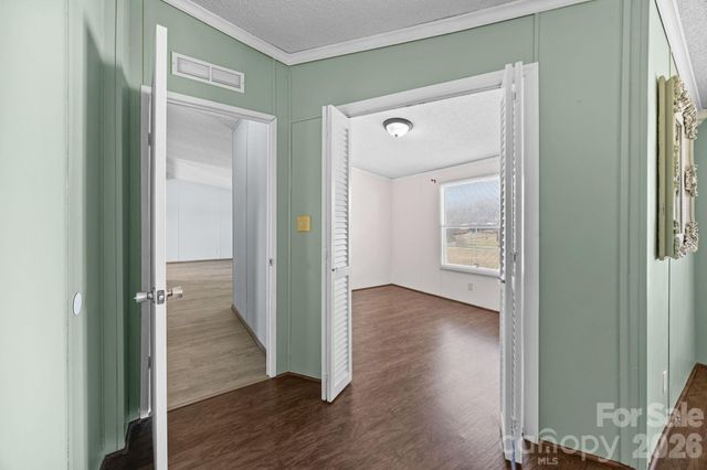 1024 Rogue Court, Kannapolis, NC 28081