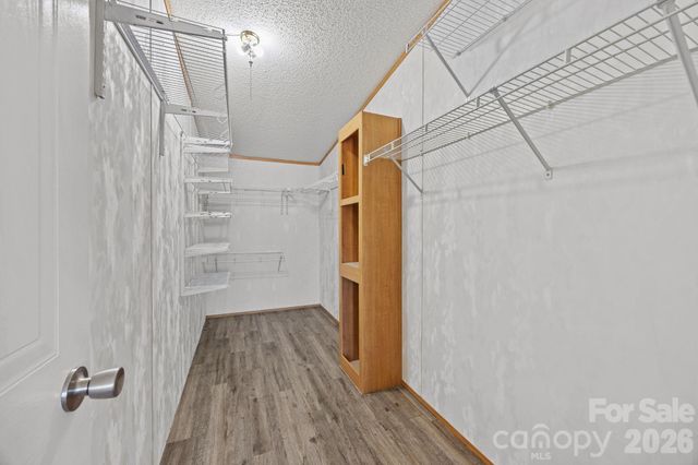 1024 Rogue Court, Kannapolis, NC 28081