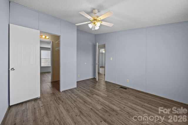 1024 Rogue Court, Kannapolis, NC 28081