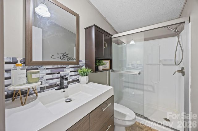 1024 Rogue Court, Kannapolis, NC 28081